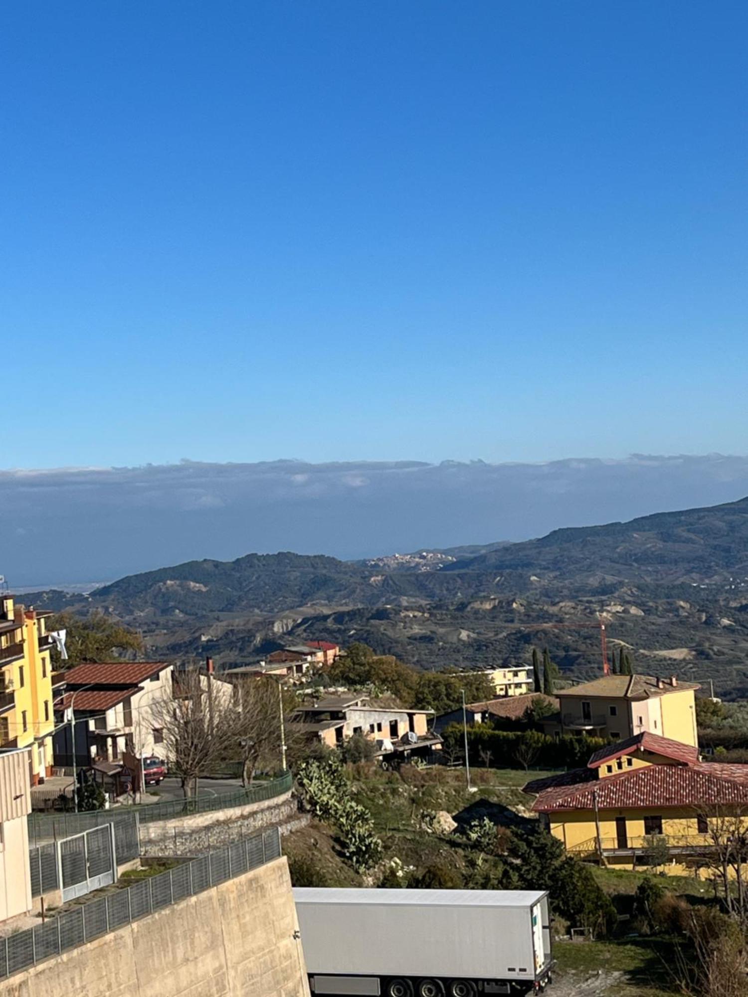 B&B La Terrazza Polifrone 코트로네이 외부 사진