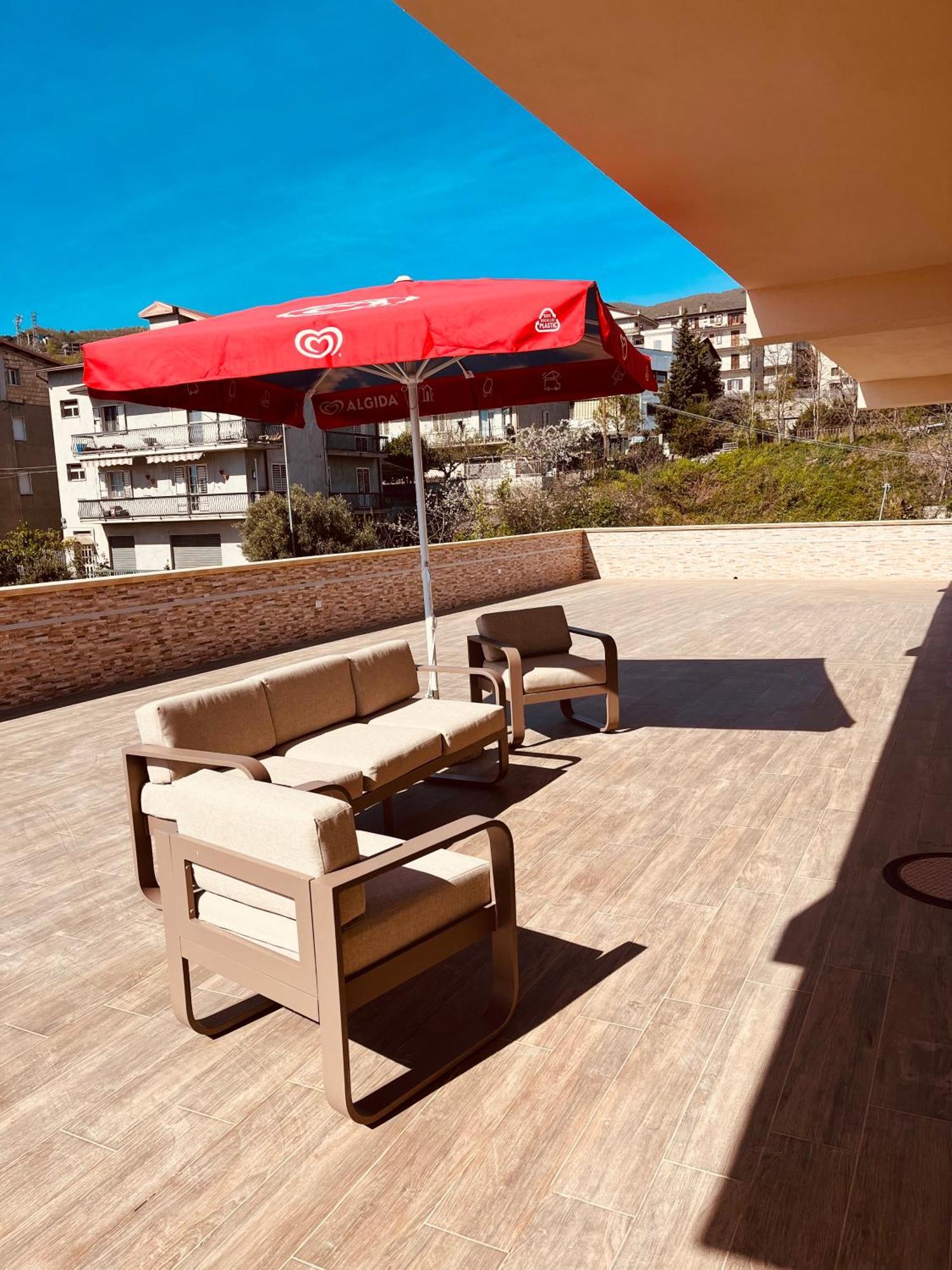 B&B La Terrazza Polifrone 코트로네이 외부 사진